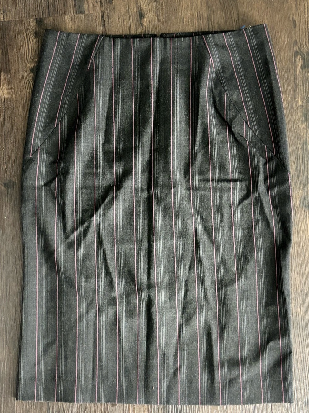 Chic Charcoal Pink Pinstripe Pencil Skirt Librarian Office Siren Y2K Workwear